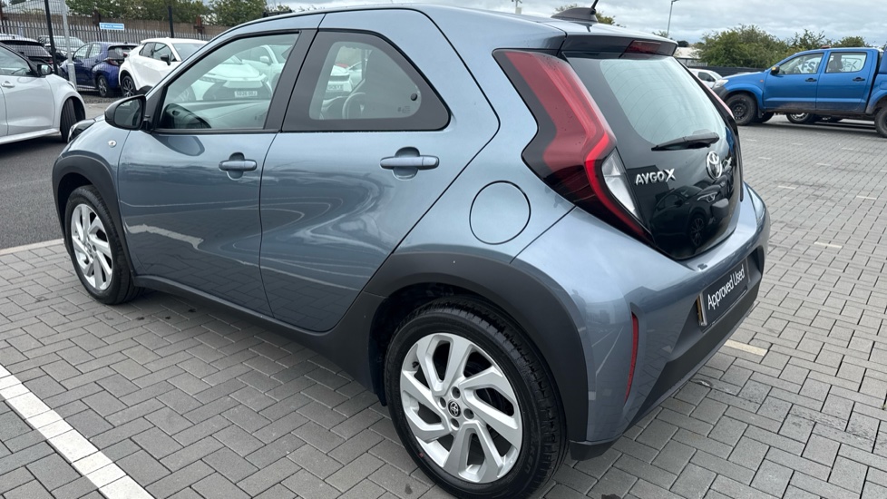 Toyota Aygo X 1.0 VVT-i Pure 5dr Auto Petrol Hatchback - Image 37