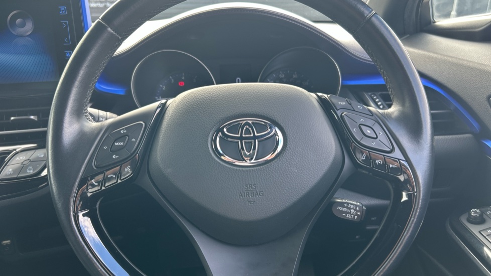 Toyota C-HR 1.2T Dynamic 5dr Petrol Hatchback - Image 10