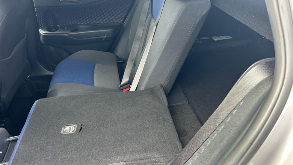 Toyota C-HR 1.2T Dynamic 5dr Petrol Hatchback - Image 18