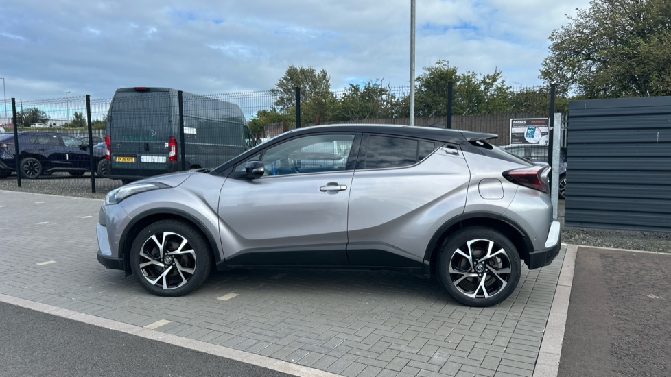 Toyota C-HR 1.2T Dynamic 5dr Petrol Hatchback - Image 24