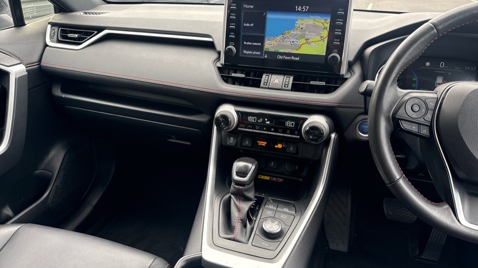 Toyota RAV4 2.5 PHEV Dynamic 5dr CVT Estate - Image 30