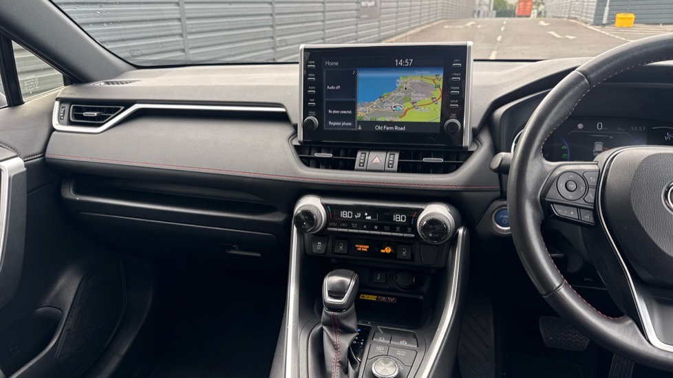 Toyota RAV4 2.5 PHEV Dynamic 5dr CVT Estate - Image 31