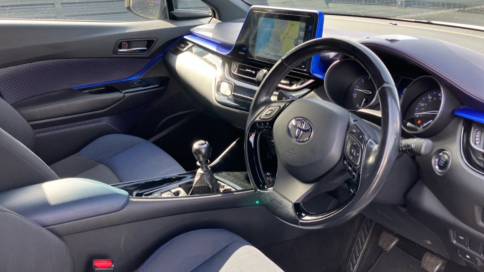 Toyota C-HR 1.2T Dynamic 5dr Petrol Hatchback - Image 12