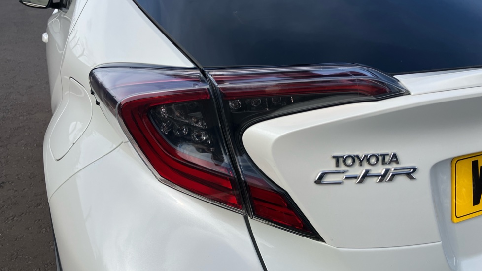 Toyota C-HR 1.2T Dynamic 5dr Petrol Hatchback - Image 21