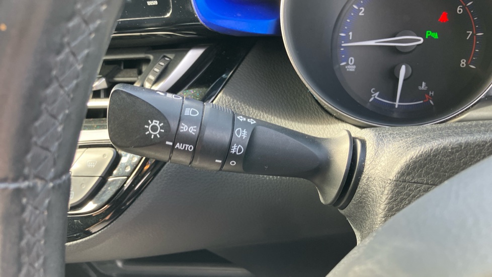 Toyota C-HR 1.2T Dynamic 5dr Petrol Hatchback - Image 36