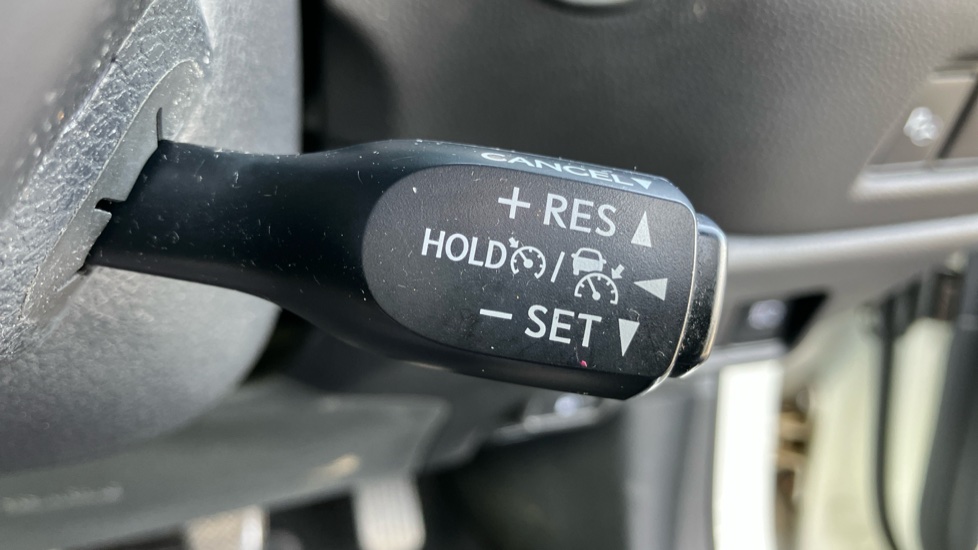Toyota C-HR 1.2T Dynamic 5dr Petrol Hatchback - Image 37
