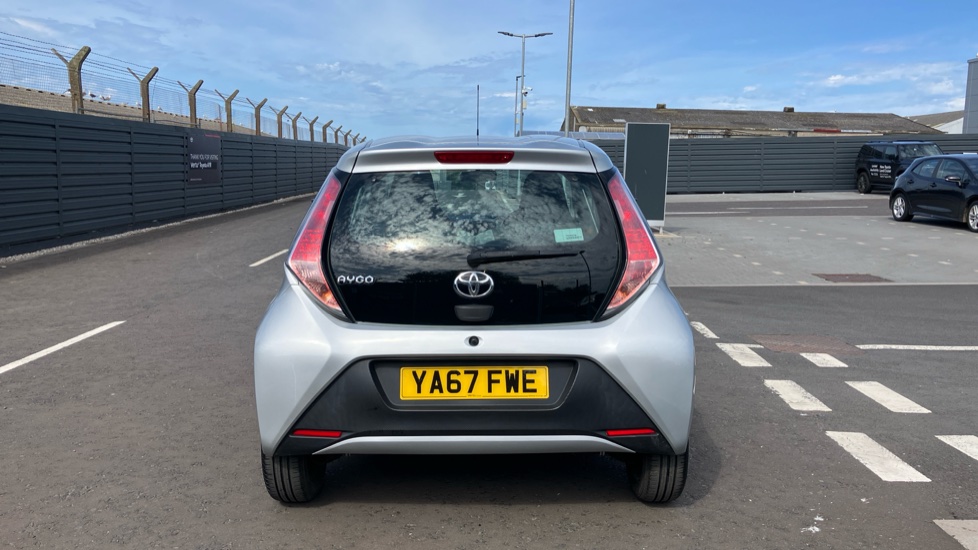 Toyota Aygo 1.0 VVT-i X-Play 5dr Petrol Hatchback - Image 26