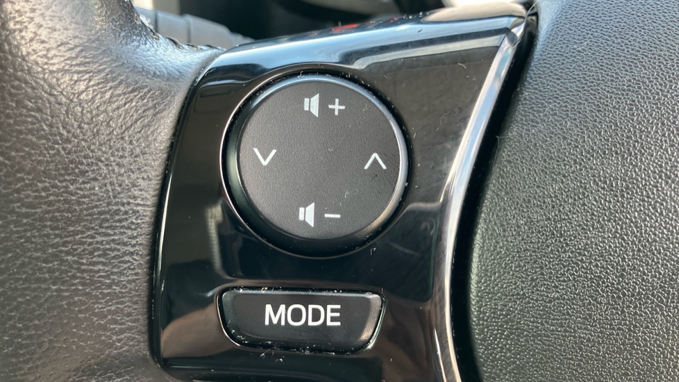 Toyota Aygo 1.0 VVT-i X-Play 5dr Petrol Hatchback - Image 37