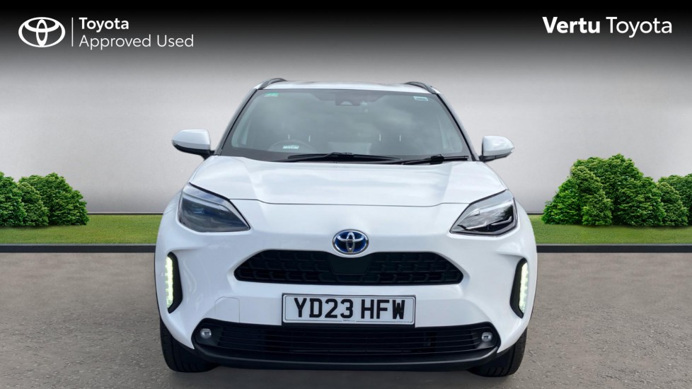 Toyota Yaris Cross 1.5 Hybrid Design 5dr CVT Hybrid Estate - Image 22
