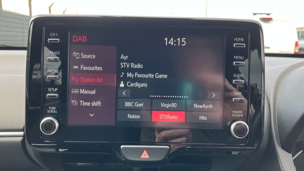 Toyota Yaris Cross 1.5 Hybrid Design 5dr CVT Hybrid Estate - Image 29
