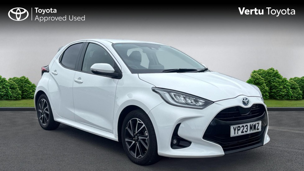 Toyota Yaris 1.5 Hybrid Design 5dr CVT Hybrid Hatchback - Image 1