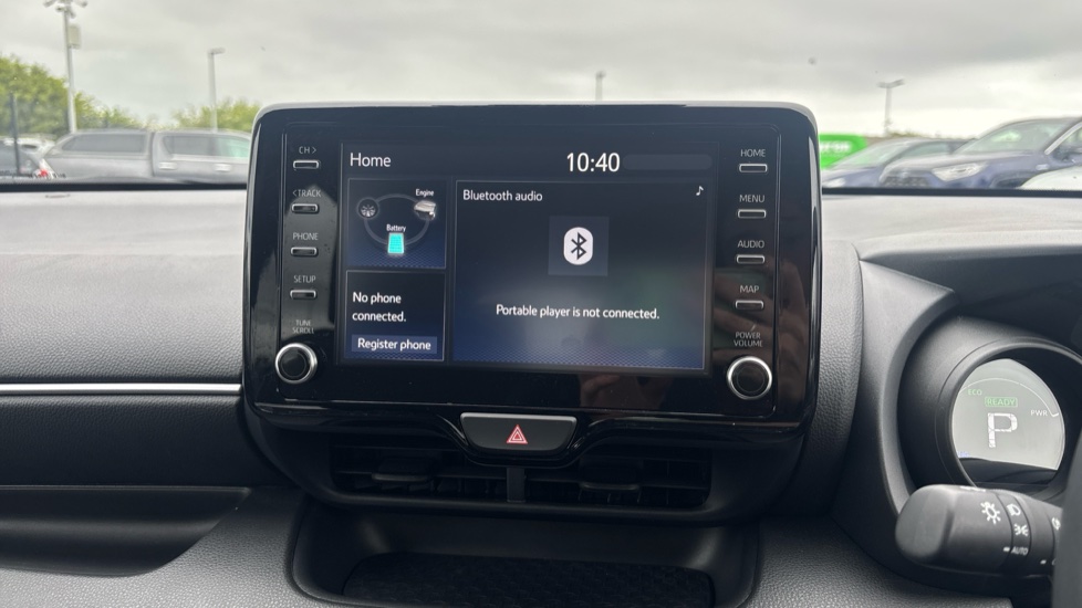 Toyota Yaris 1.5 Hybrid Design 5dr CVT Hybrid Hatchback - Image 9