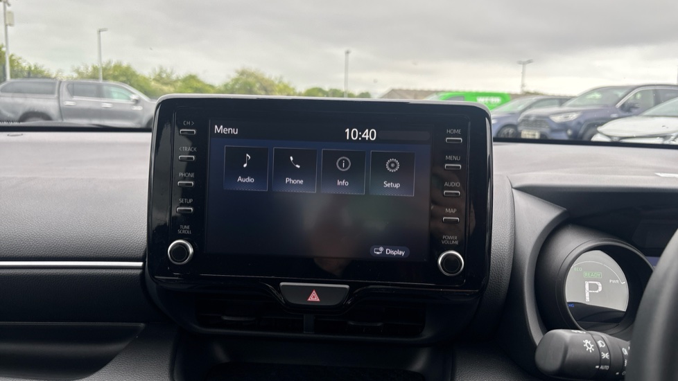 Toyota Yaris 1.5 Hybrid Design 5dr CVT Hybrid Hatchback - Image 58