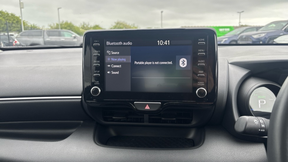 Toyota Yaris 1.5 Hybrid Design 5dr CVT Hybrid Hatchback - Image 59