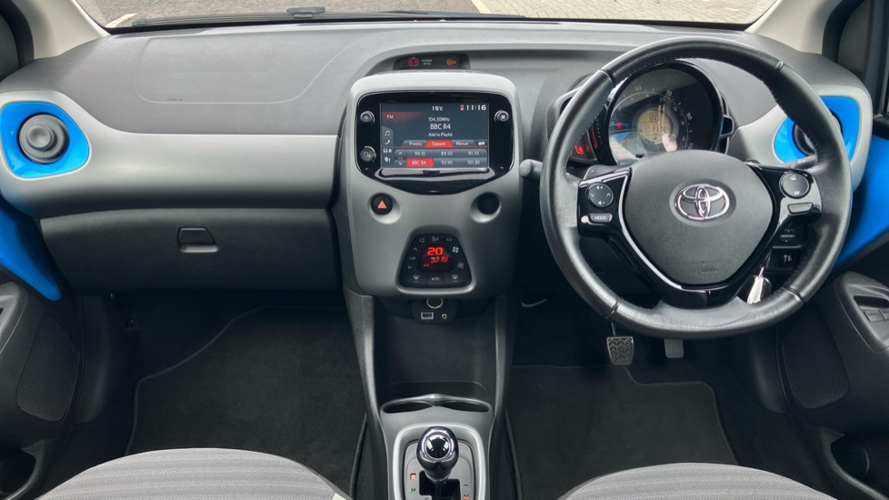 Toyota Aygo 1.0 VVT-i X-Trend 5dr x-shift Petrol Hatchback - Image 6