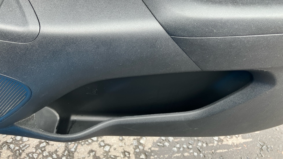 Toyota Aygo 1.0 VVT-i X-Trend 5dr x-shift Petrol Hatchback - Image 45