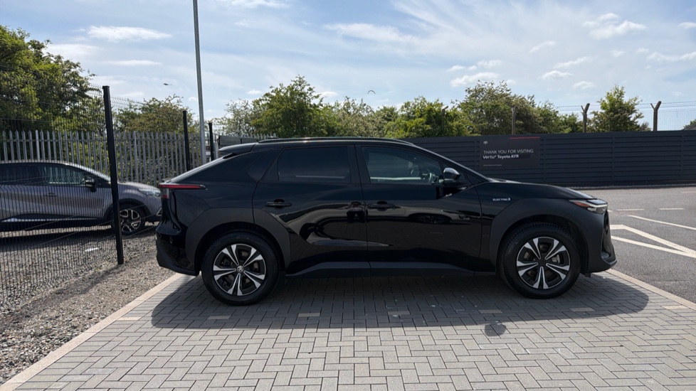 Toyota bZ4X 150kW Motion 71.4kWh 5dr Auto Electric Hatchback - Image 23