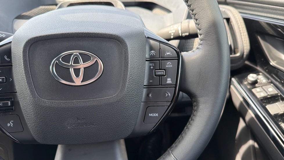 Toyota bZ4X 150kW Motion 71.4kWh 5dr Auto Electric Hatchback - Image 30