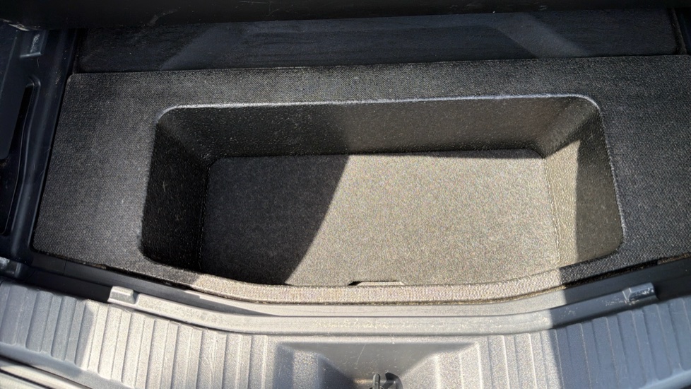 Toyota bZ4X 150kW Motion 71.4kWh 5dr Auto Electric Hatchback - Image 60