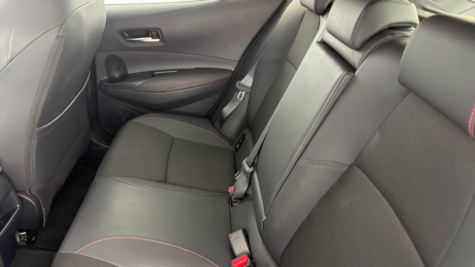 Toyota Corolla 1.8 Hybrid GR Sport 5dr CVT Hybrid Hatchback - Image 15