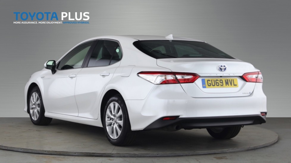 Toyota Camry Saloon 2.5 VVT-i Hybrid Design 4dr CVT, Used vehicle, by Curtis Toyota Ballymena