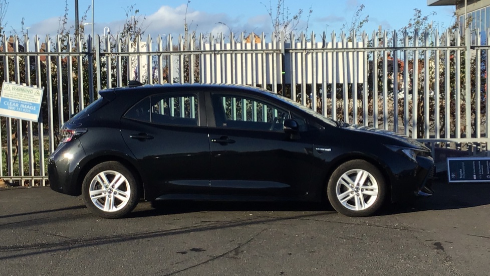 Toyota Corolla Hatchback 1.8 VVT-i Hybrid Icon Tech 5-Dr ...