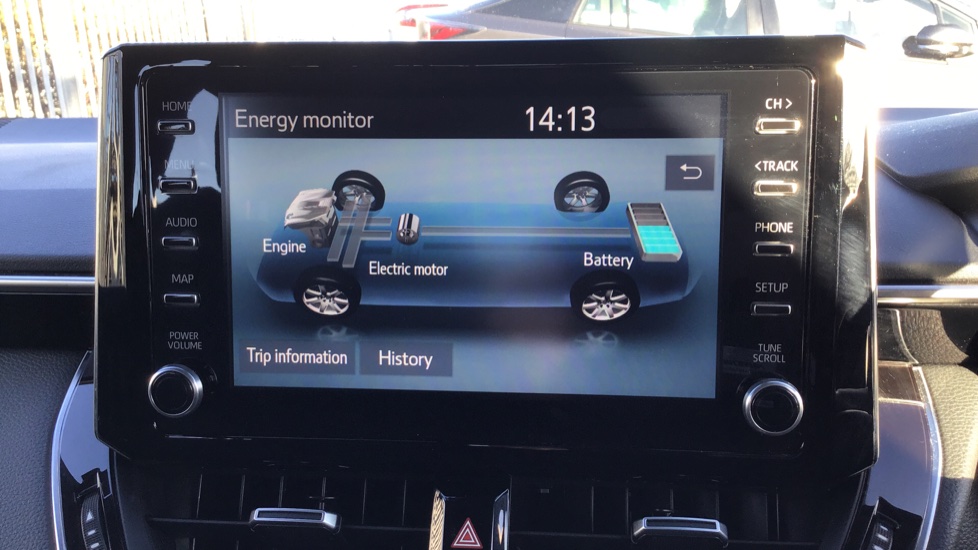 Toyota Corolla Hatchback 1.8 VVT-i Hybrid Icon Tech 5-Dr ...