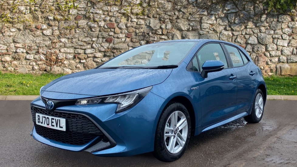 Toyota Corolla Hatchback 1.8 VVT-i Hybrid Icon Tech 5dr ...