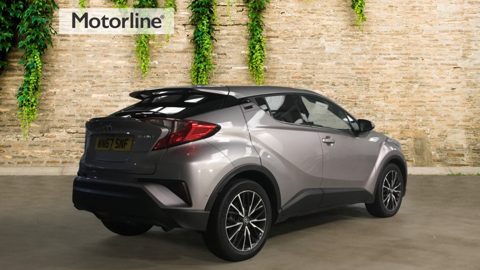 Toyota C-hr Hatchback 1.8 Hybrid Excel 5dr CVT, Used ...