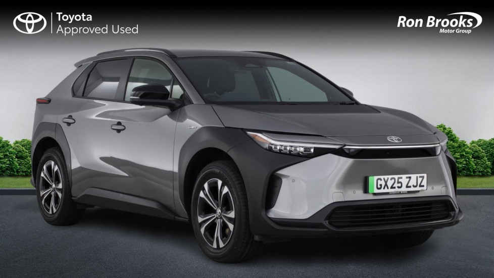 2025 TOYOTA BZ4X 1 OWNER FSH TOYOTA APPROVED 71.4KWH MOTION AUTO 5DR 1 TOYOTA ILKESTON... photo