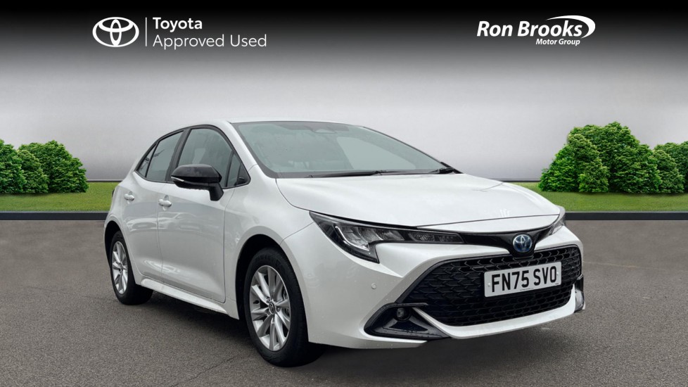 2025 2025 Toyota Corolla Delivery Mileage-Save £££! 1.8 VVT-h Icon CVT Euro 6 photo