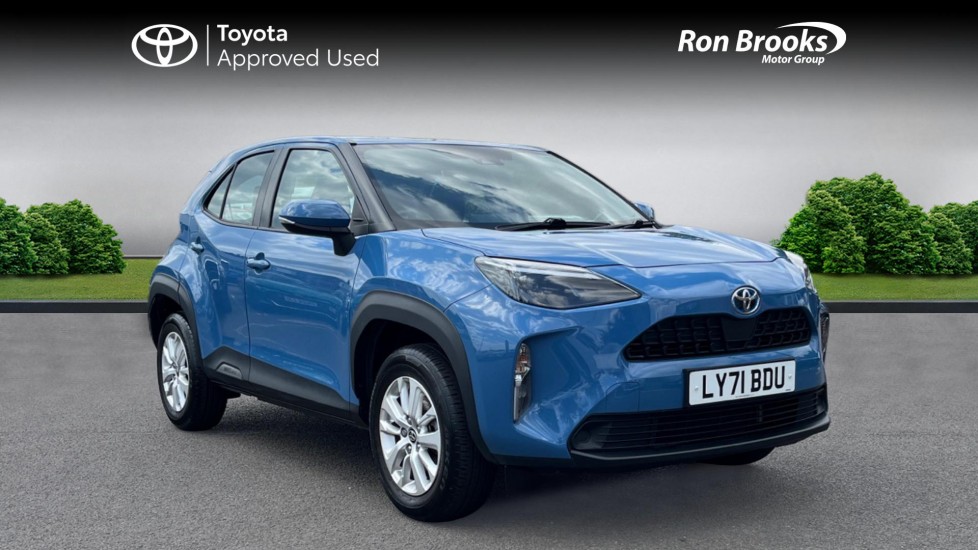 2022 TOYOTA YARIS CROSS TOYOTA APPROVED 1.5 VVT H ICON E CVT EURO TOYOTA MANSFIELD 18078... photo