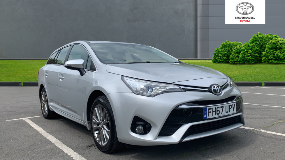 Toyota Avensis 1 6 D 4d Business Edition Tourer 5 Dr Used Vehicle