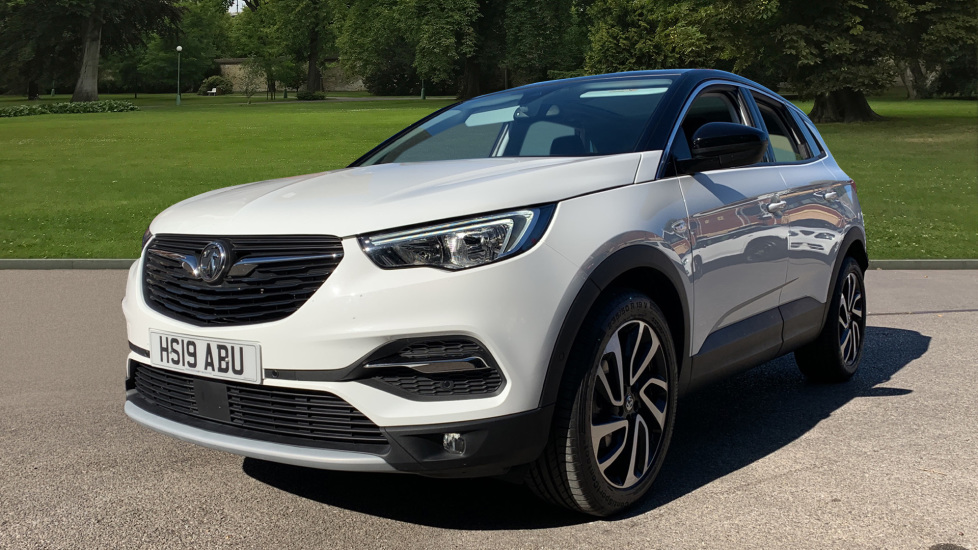 Vauxhall Grandland X 1.2T Elite Nav [8 Speed] Automatic 5 door