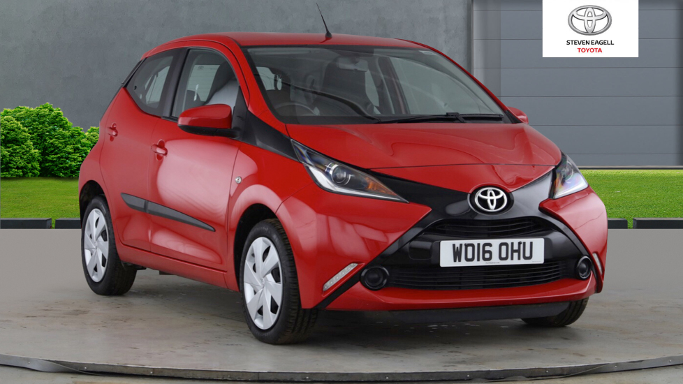 TOYOTA__AYGO__VVT-I_X-PLAY__PETROL__RED_
