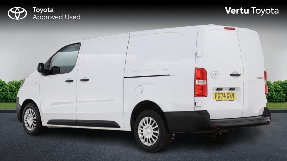 Toyota Proace L2 Diesel 2.0D 145 Icon Van - Image 4