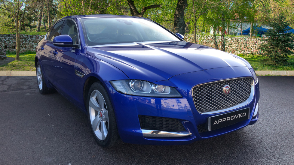 Jaguar XF 2.0d [180] Portfolio Diesel Automatic 4 door Saloon (2017) at