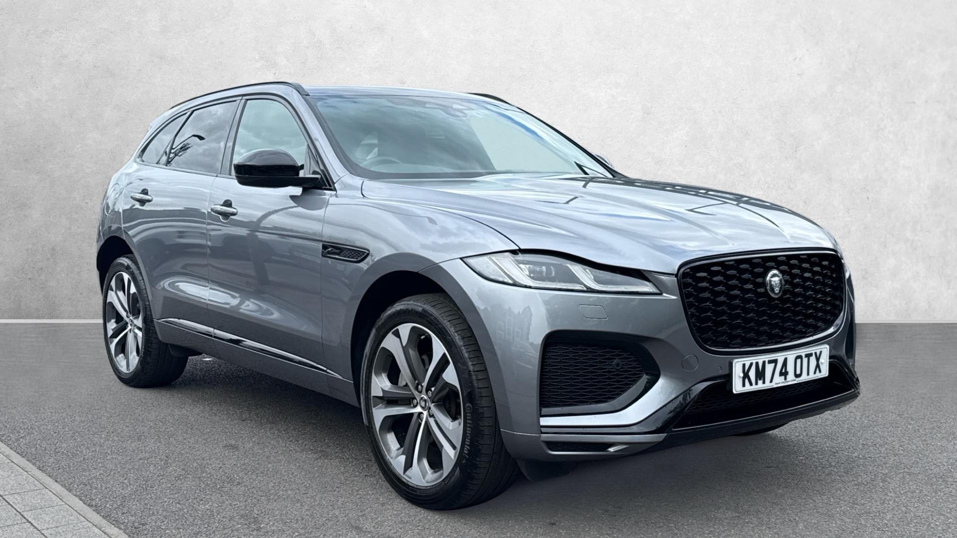 2024 Jaguar F-PACE 2.0 D200 R-Dynamic HSE Black 90th Anniversary Edition
