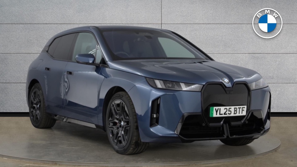 2025 BMW iX