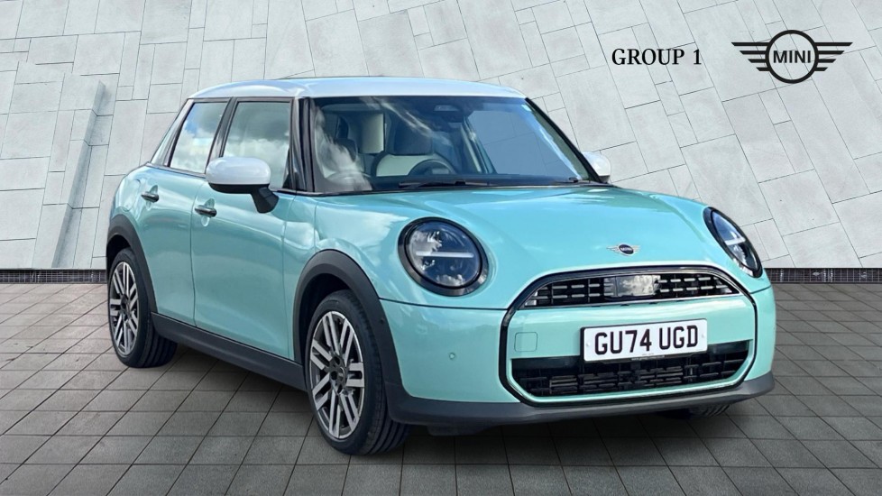 2024 MINI COOPER