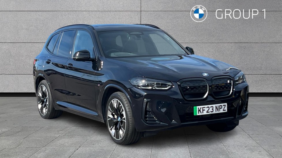 2023 BMW IX3