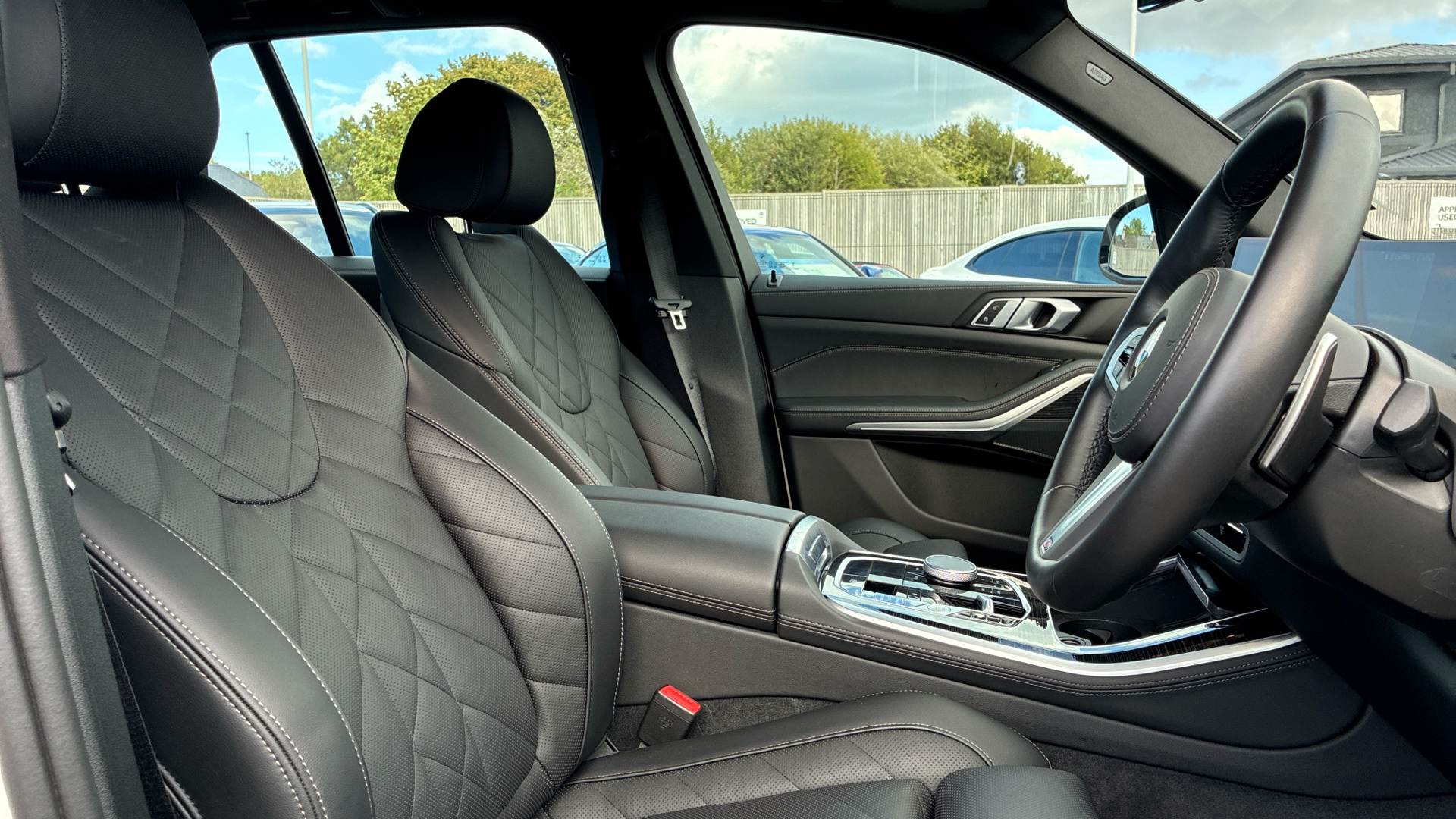 Used BMW X5 3.0 30d MHT M Sport Steptronic xDrive Euro 6 (s/s) 5dr - Image 11