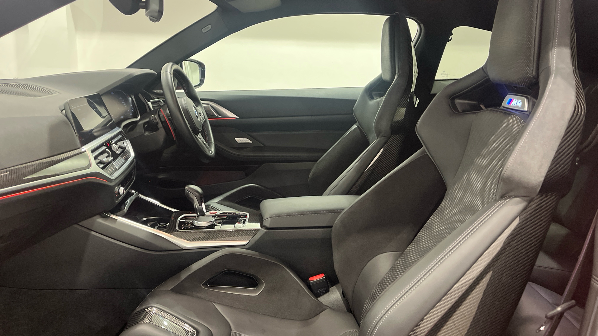 Used BMW M4 Competition 3.0 BiTurbo Competition Steptronic Euro 6 (s/s) 2dr - Image 11