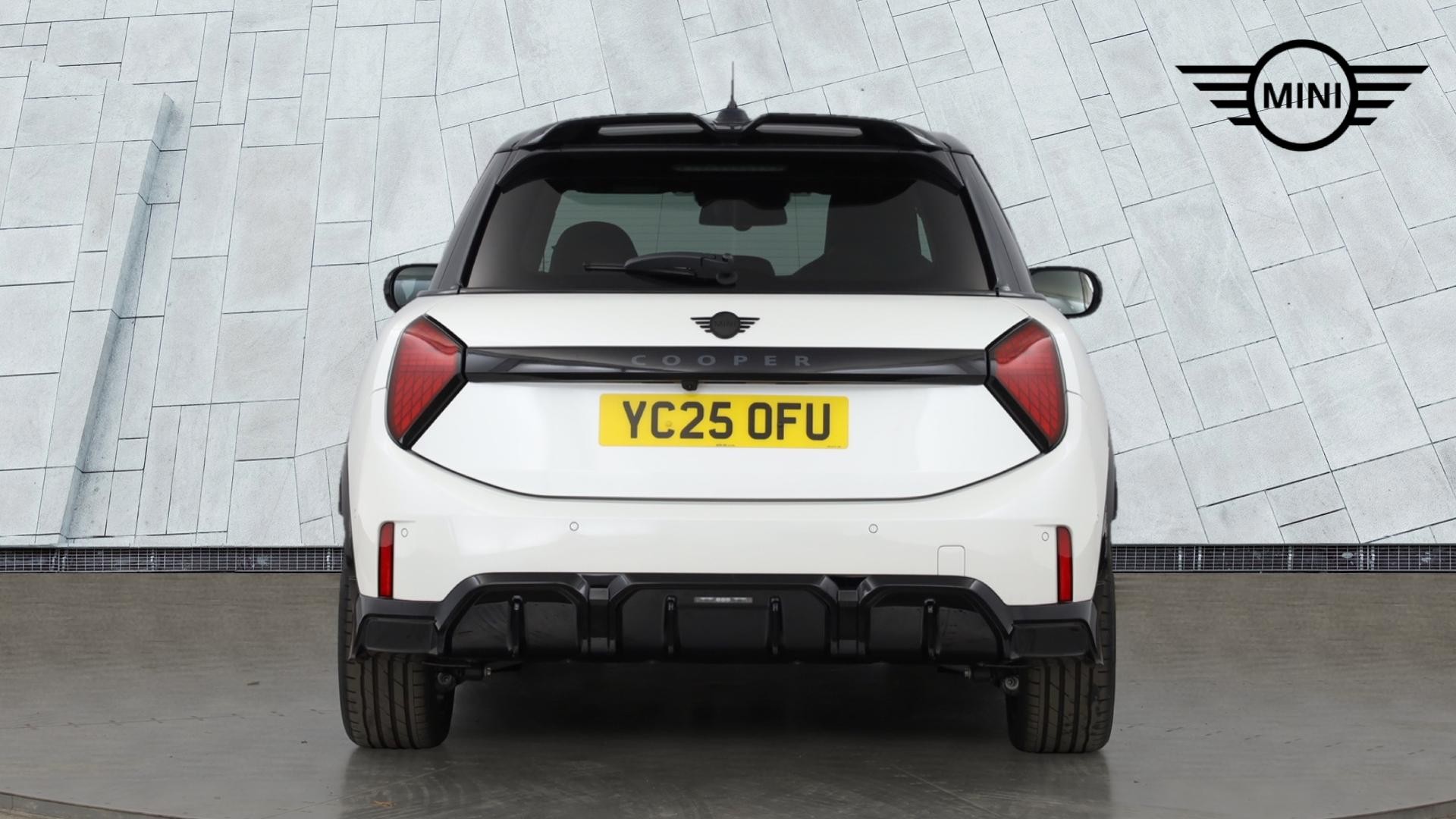 Used MINI 5-Door Hatch 1.5C Sport Steptronic Euro 6 (s/s) 5dr - Image 15