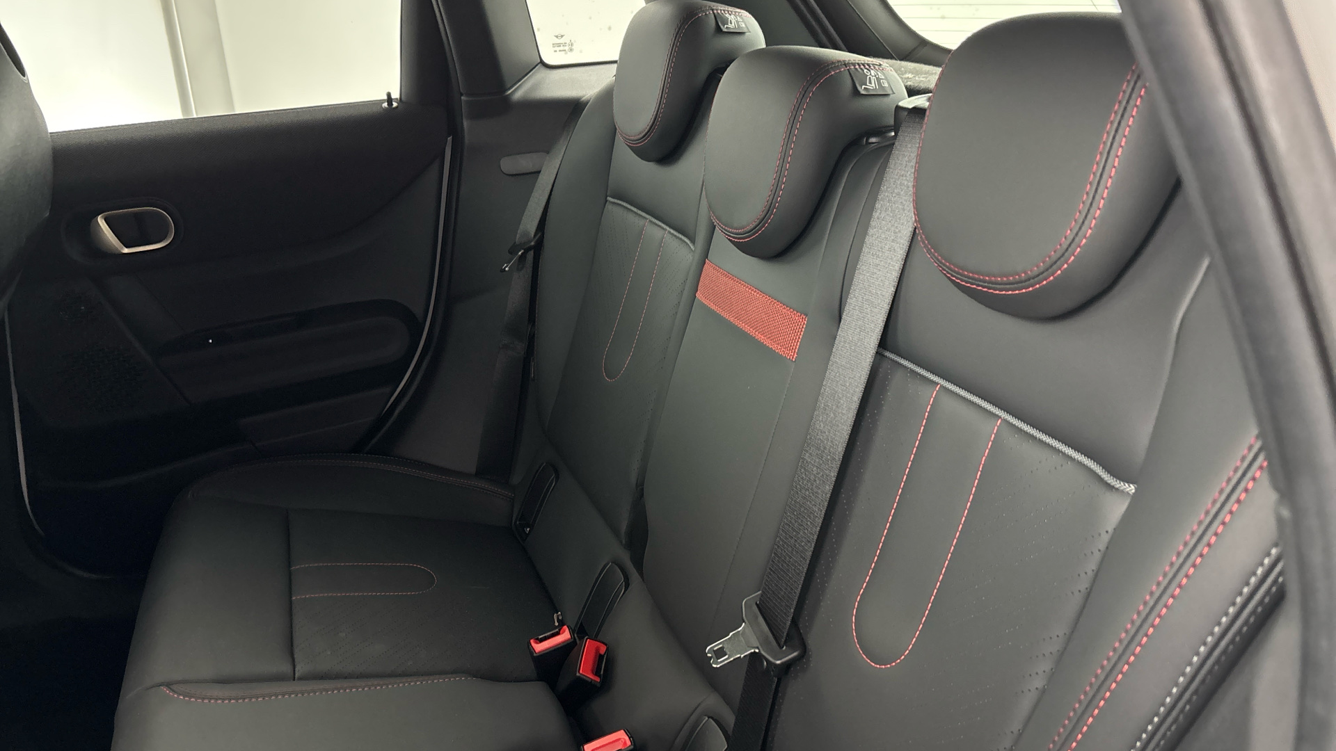 Used MINI 5-Door Hatch 1.5C Sport Steptronic Euro 6 (s/s) 5dr - Image 12