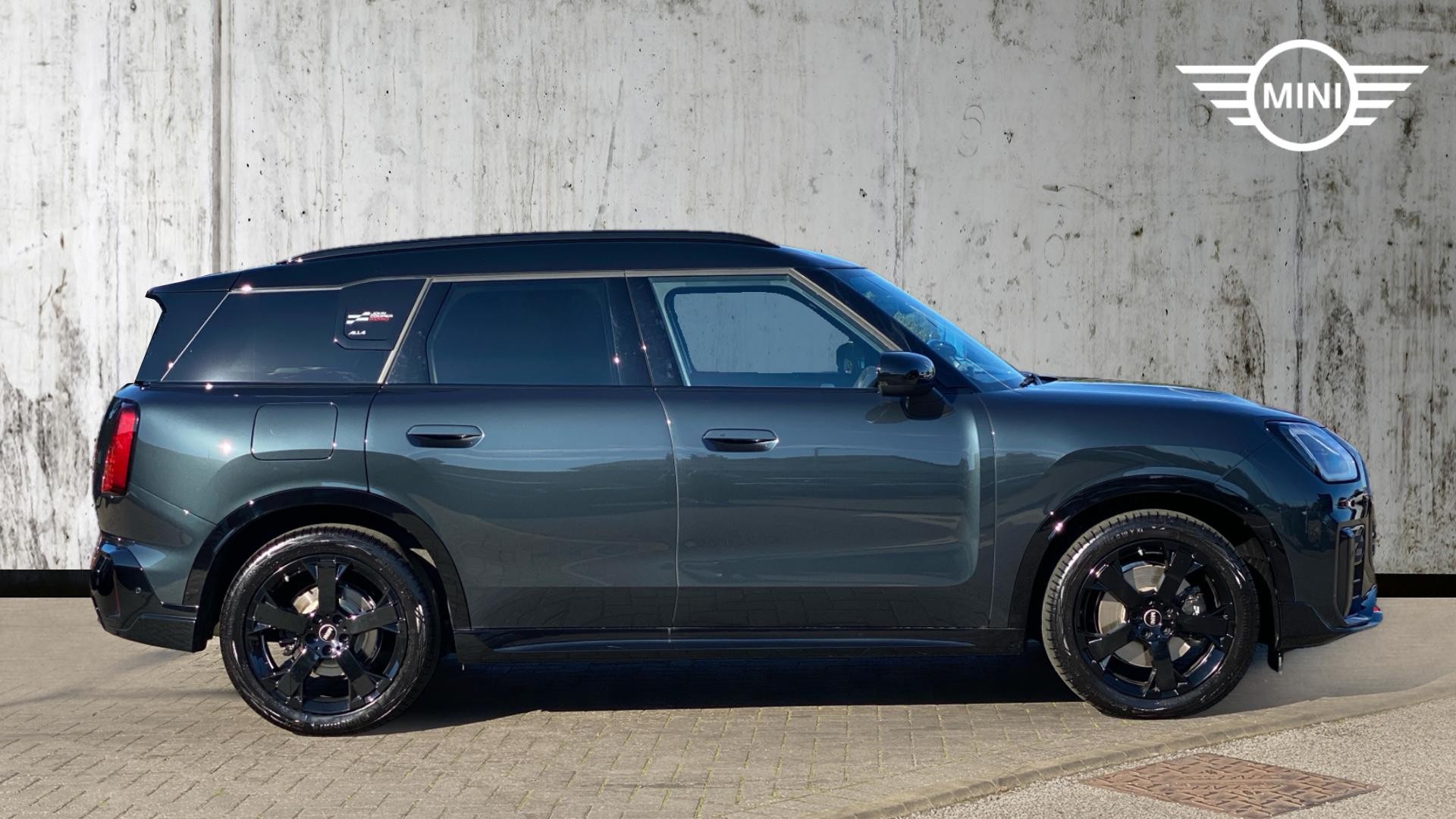 Used MINI Countryman 2.0S MHEV Sport DCT ALL4 Euro 6 (s/s) 5dr - Image 3