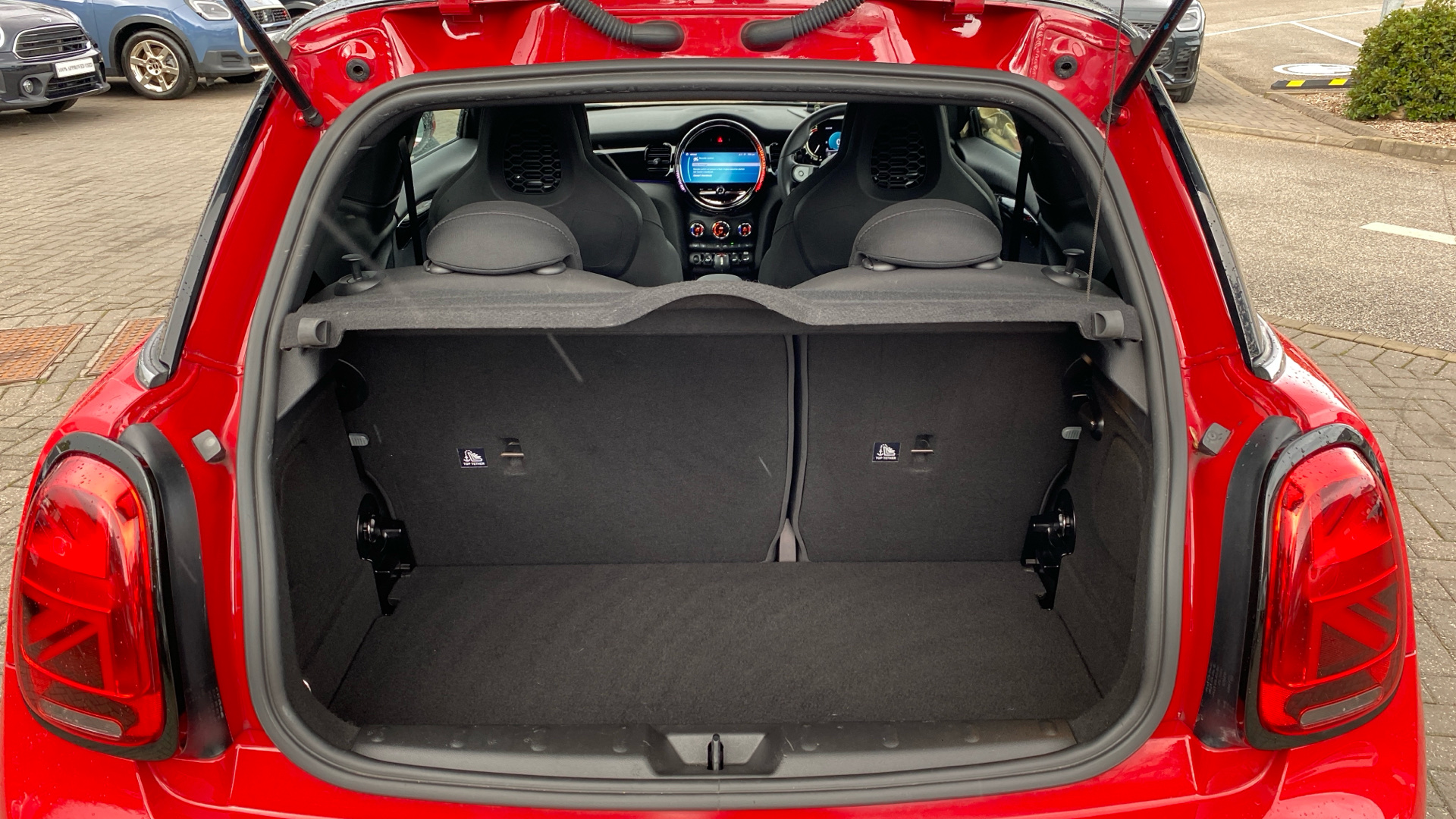 Used MINI 3-Door Hatch 2.0 Cooper S Sport Euro 6 (s/s) 3dr - Image 13