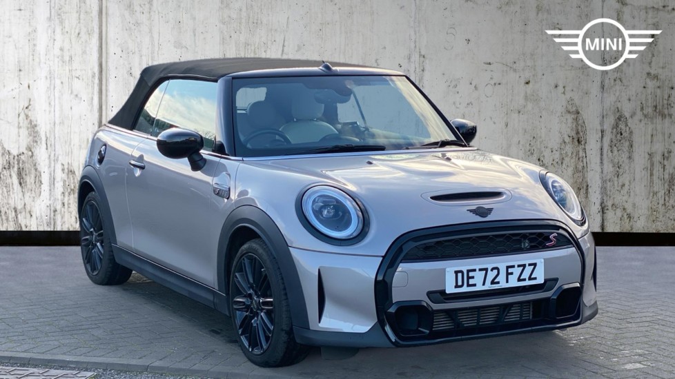 2022 MINI CONVERTIBLE