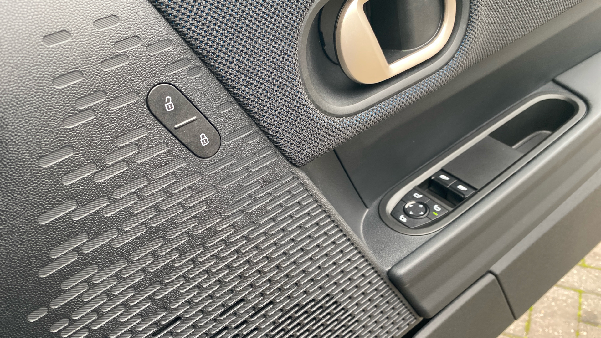 Used MINI 3-Door Hatch 2.0S Classic Steptronic Euro 6 (s/s) 3dr - Image 37