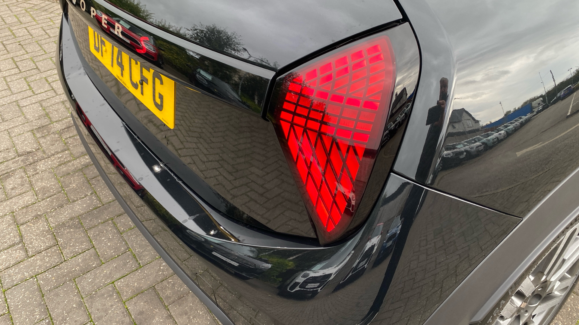 Used MINI 3-Door Hatch 2.0S Classic Steptronic Euro 6 (s/s) 3dr - Image 38